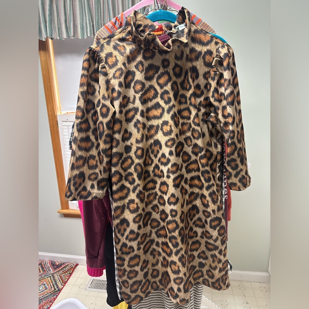 Haley& the hound sz small leopard dress